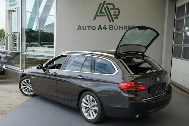 BMW 528i xDrive Touring Luxury 245PS mit Abstandsregeltempomat