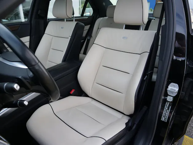 MERCEDES-BENZ E 350 BlueTEC Elégance 4Matic 7G-Tronic