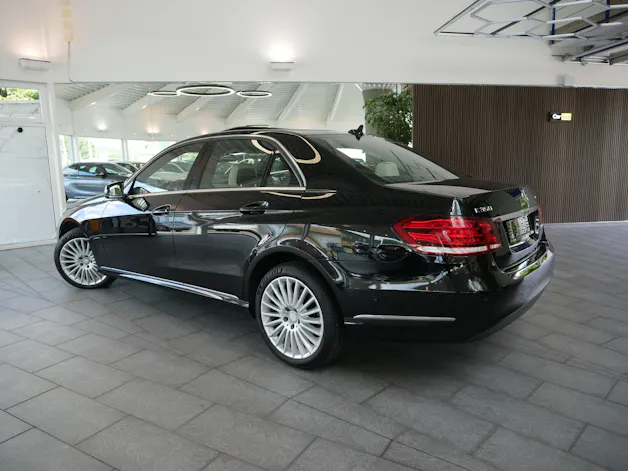 MERCEDES-BENZ E 350 BlueTEC Elégance 4Matic 7G-Tronic