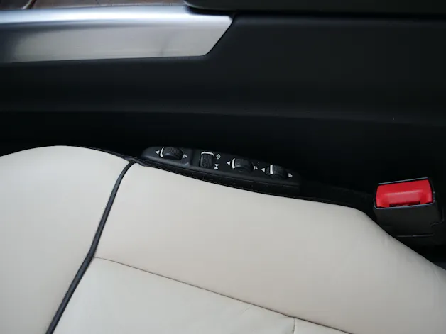 MERCEDES-BENZ E 350 BlueTEC Elégance 4Matic 7G-Tronic