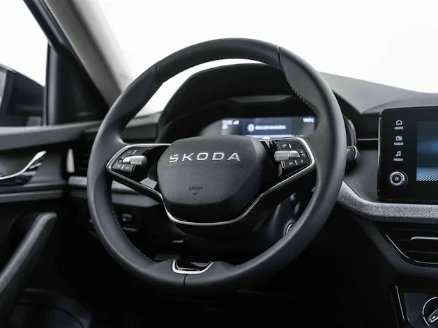 SKODA Skoda Kamiq 1.0 TSi Selection Black DSG-Automat