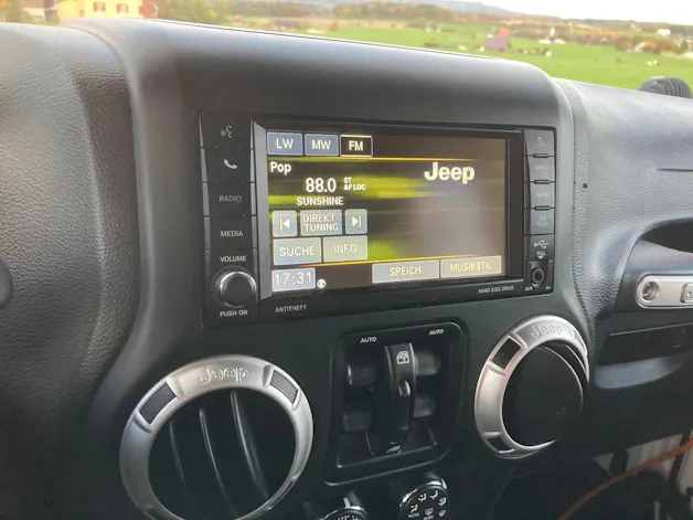 JEEP Wrangler 3.6 Unlimited JK Edition Automatic hardtop mit Seilwinde