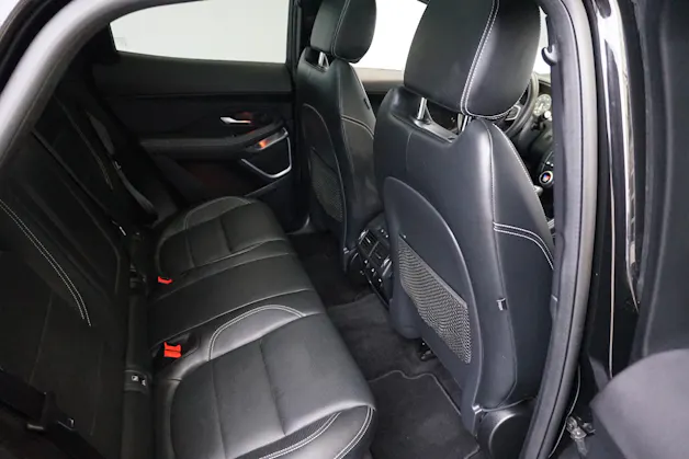 Jaguar E-Pace P250 R-Dynamic SE AWD aus erster Hand!! 100% Benziner
