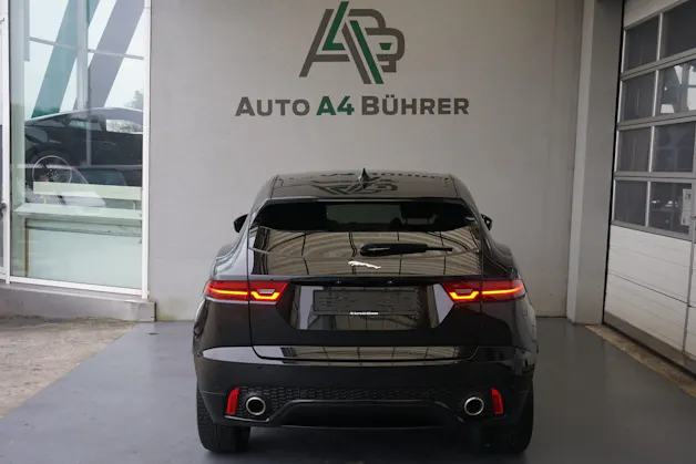 Jaguar E-Pace P250 R-Dynamic SE AWD aus erster Hand!! 100% Benziner