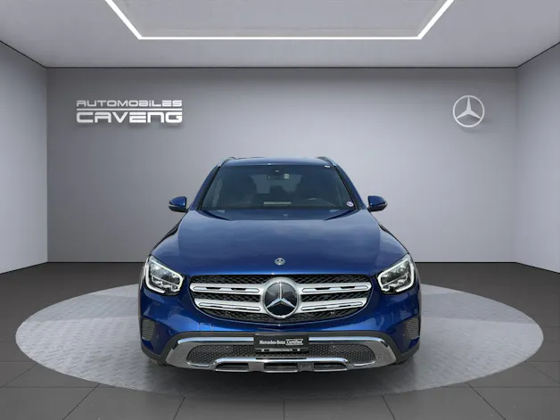 MERCEDES-BENZ GLC 200 AMG Line 4Matic 9G-Tronic