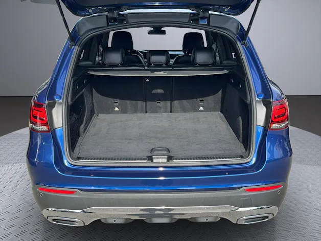 MERCEDES-BENZ GLC 200 AMG Line 4Matic 9G-Tronic