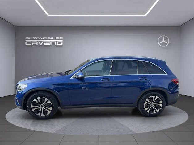 MERCEDES-BENZ GLC 200 AMG Line 4Matic 9G-Tronic