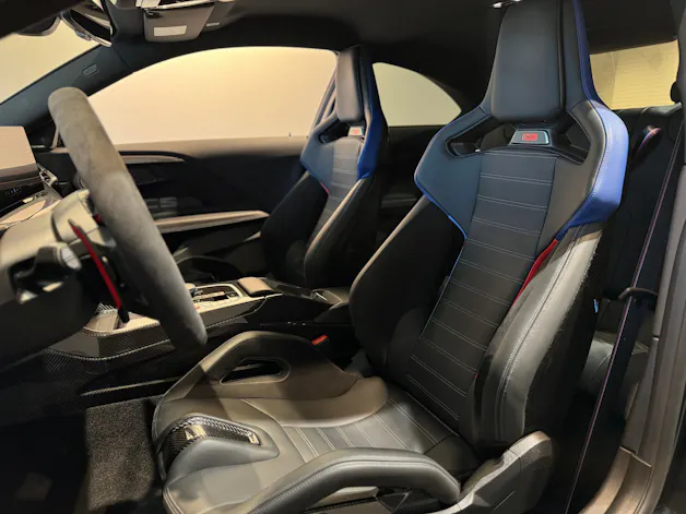 BMW M2 CS BLACK KERAMIKBREMSEN - Gratis Service 🚀