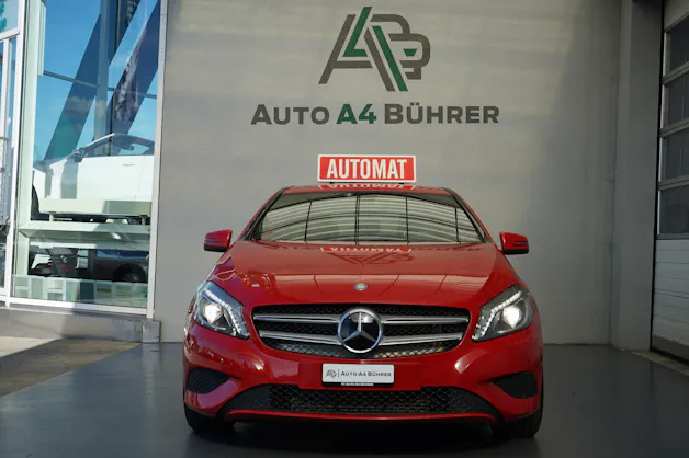 MERCEDES-BENZ A 200 Urban Automat mit Leder