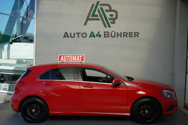 MERCEDES-BENZ A 200 Urban Automat mit Leder