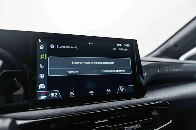 RENAULT Clio 1.2 TCe Evolution NEUES MODELL EDC-Automat
