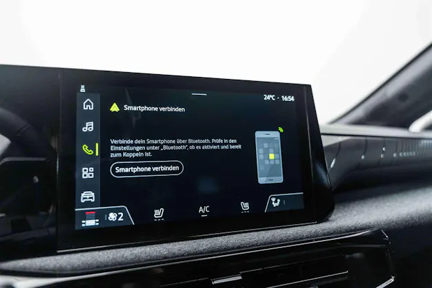 RENAULT Clio 1.2 TCe Evolution NEUES MODELL EDC-Automat