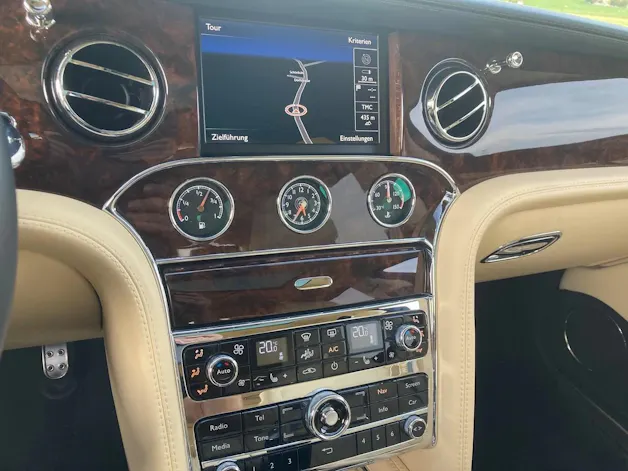 BENTLEY Mulsanne Speed
