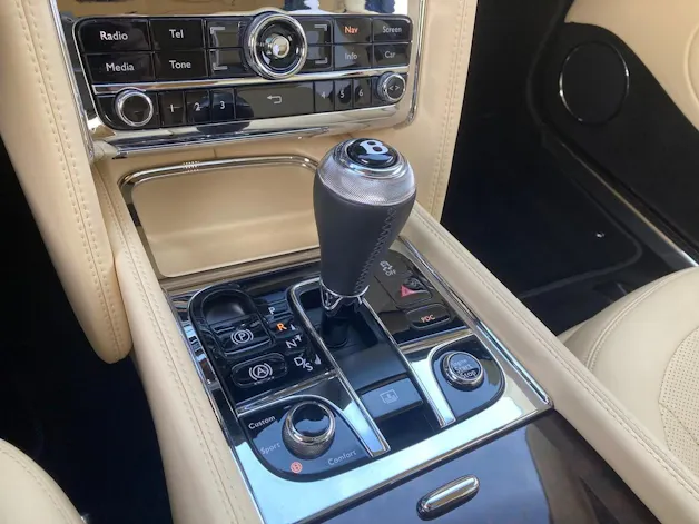 BENTLEY Mulsanne Speed