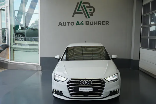 AUDI A3 40 TFSI e-tron Sport 204PS Automat "kann rund 35 bis 40km rein elektrisch fahren"