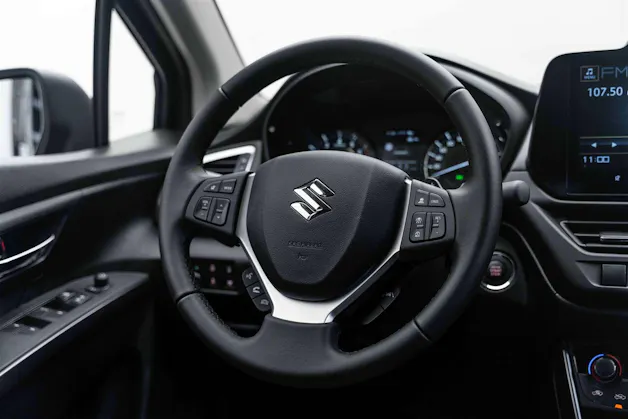 Suzuki SUZUKI S-Cross 1.4 16V Compact 4WD MHD Automat