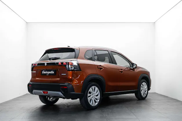 Suzuki SUZUKI S-Cross 1.4 16V Compact 4WD MHD Automat