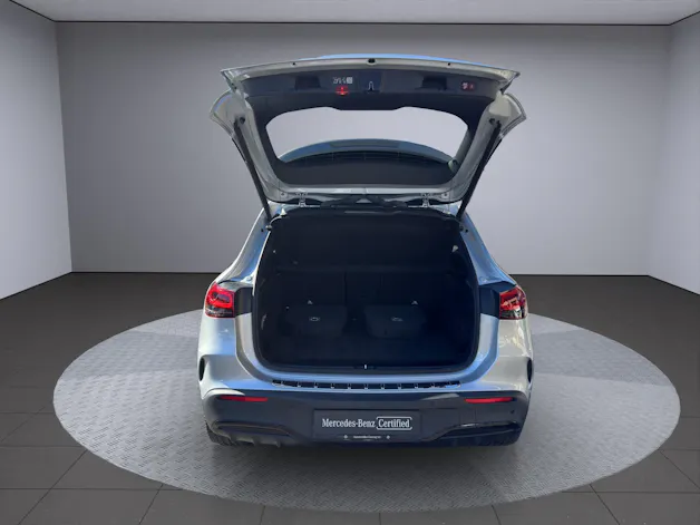MERCEDES-BENZ EQA 350 AMG Line 4Matic