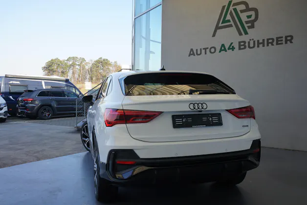 AUDI Q3 SB Sportback 35 TDI S line quattro aus 1.Hand mit Gratisservice