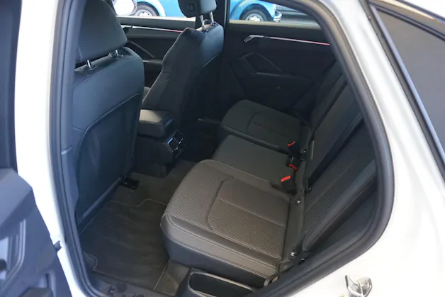 AUDI Q3 SB Sportback 35 TDI S line quattro aus 1.Hand mit Gratisservice