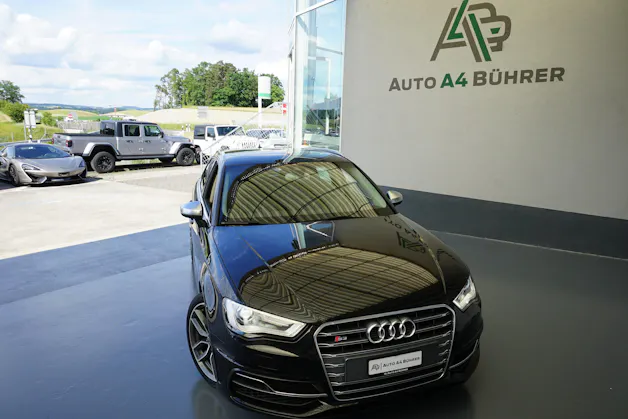 AUDI S3 2.0 TFSI quattro SB 301PS S-Tronic-Automat