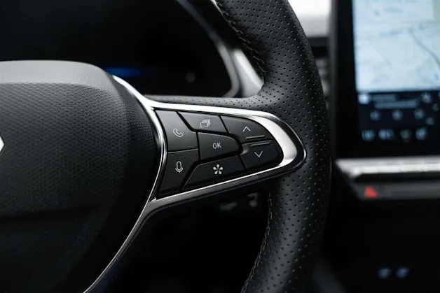 RENAULT Captur 1.8 E-Tech 160 Techno DHT-Automat