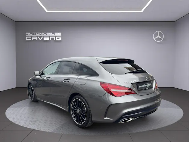 MERCEDES-BENZ CLA Shooting Brake 220 AMG Line 4Matic 7G-DCT