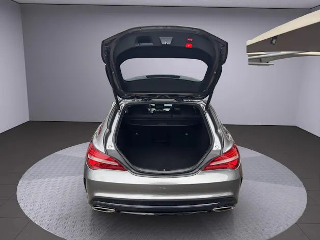 MERCEDES-BENZ CLA Shooting Brake 220 AMG Line 4Matic 7G-DCT