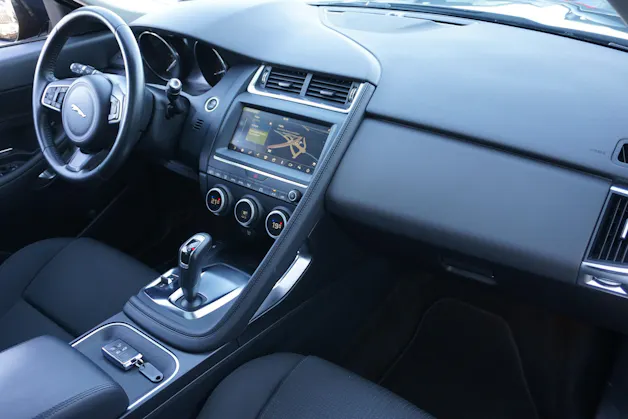Jaguar E-Pace P200 AWD