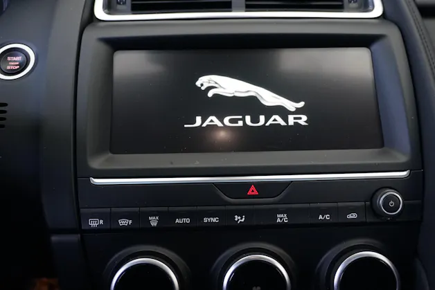 Jaguar E-Pace P200 AWD