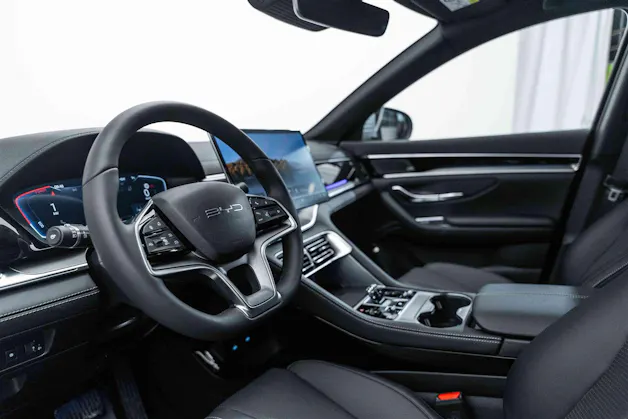 BYD BYD Seal U DM-i PHEV Design AWD 324PS Automat