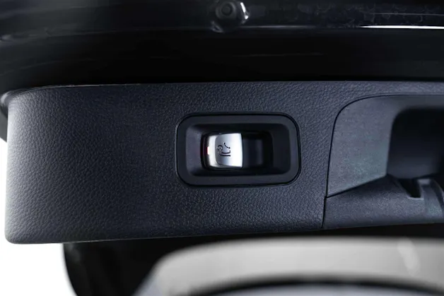 MERCEDES-BENZ GLC 300 4Matic 9G-Tronic Advantage