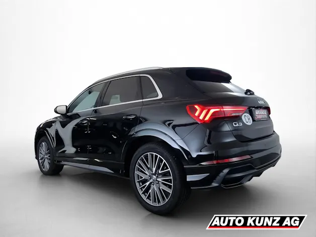 AUDI Q3 2.0 45 TFSI quattro S tronic