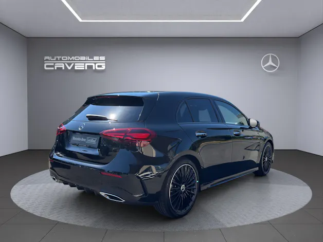 MERCEDES-BENZ A 200 7G-DCT