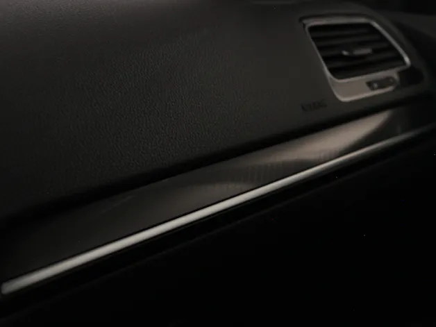 VW Golf 2.0 TSI R 4Motion DSG | Digital-Tacho | Totwinkelassist. | Distanzregler | RF-Kamera |