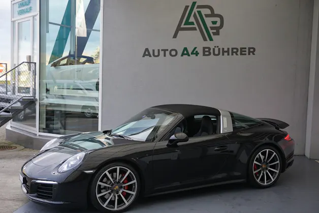 PORSCHE 911 Targa 4S