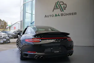 PORSCHE 911 Targa 4S