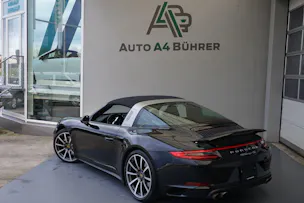PORSCHE 911 Targa 4S