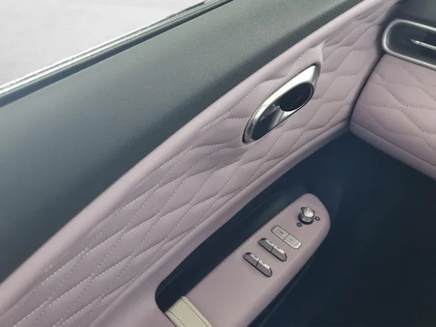 Dongfeng Box Electric Premium Edition