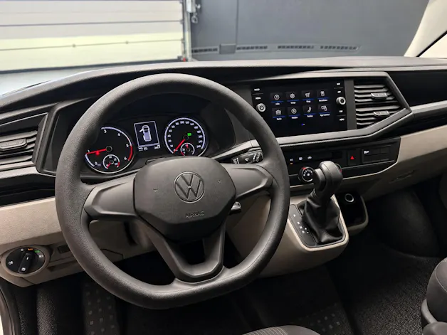 VW T6.1 2.0 TDI DSG • Schiebetüren links & rechts