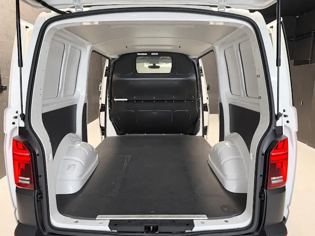 VW T6.1 2.0 TDI DSG • Schiebetüren links & rechts