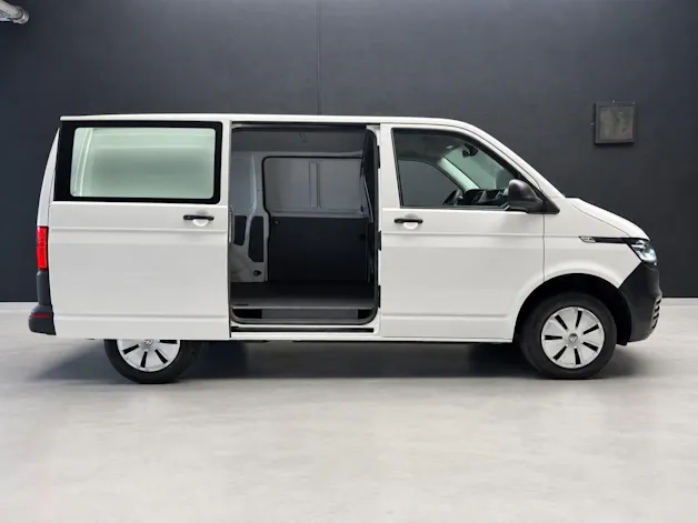 VW T6.1 2.0 TDI DSG • Schiebetüren links & rechts