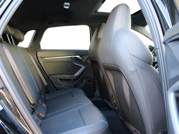 AUDI A3 Sportback TFSI 110 kW S line S tronic