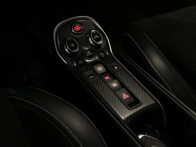McLaren 570S Coupé 3.8 V8 SSG Schmohl Service | Full Carbon Exterieur-Paket | Liftsystem | Carbon Umbau 600LT | Bowers & Wilkins |