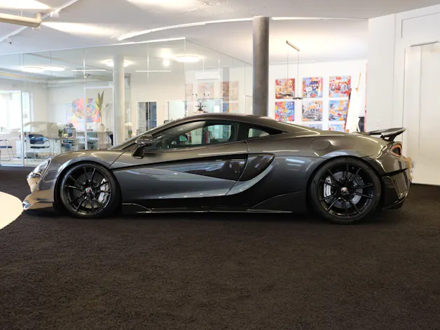 McLaren 570S Coupé 3.8 V8 SSG Schmohl Service | Full Carbon Exterieur-Paket | Liftsystem | Carbon Umbau 600LT | Bowers & Wilkins |