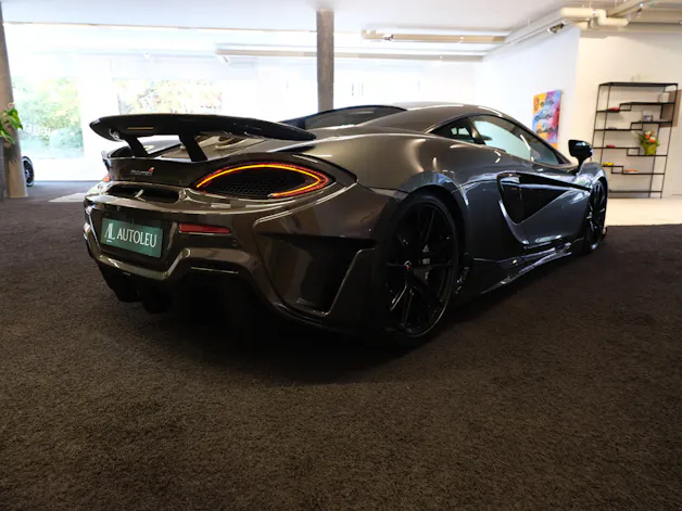 McLaren 570S Coupé 3.8 V8 SSG Schmohl Service | Full Carbon Exterieur-Paket | Liftsystem | Carbon Umbau 600LT | Bowers & Wilkins |