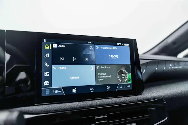 RENAULT RENAULT Clio 1.2 TCe Evolution NEUES MODELL EDC-Automat
