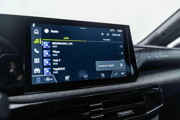 RENAULT RENAULT Clio 1.2 TCe Evolution NEUES MODELL EDC-Automat
