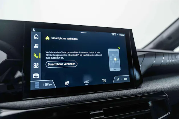 RENAULT RENAULT Clio 1.2 TCe Evolution NEUES MODELL EDC-Automat