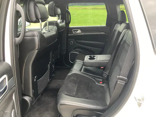 JEEP Grand Cherokee 6.4 V8 HEMI SRT8 Automatic mit Anhängerkupplung